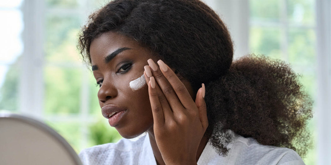 Vitamins to Take & Apply to Help Combat Oily Skin