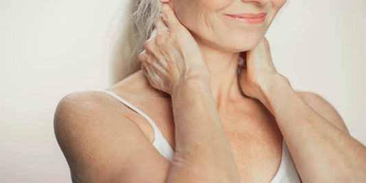 Wondering If You Should Be Moisturising Crepey Skin? Here’s The Answer