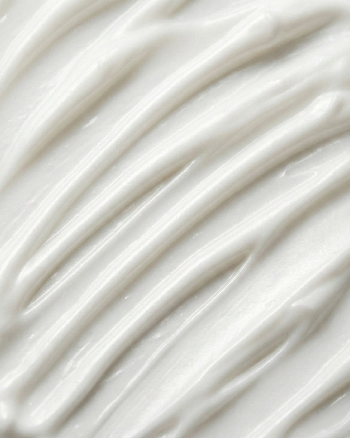 Close up image showing the creamy texture of Skinician Daily Defence SPF